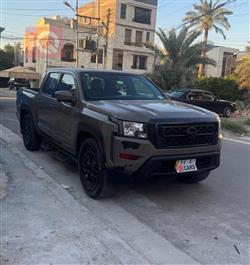 نيسان فرونتير